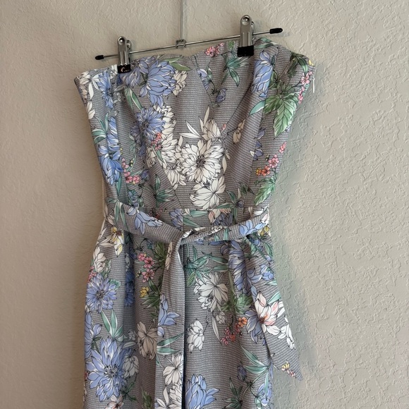 H&M Strapless Floral Wide Leg Jumpsuit 8 - Picture 5 of 8